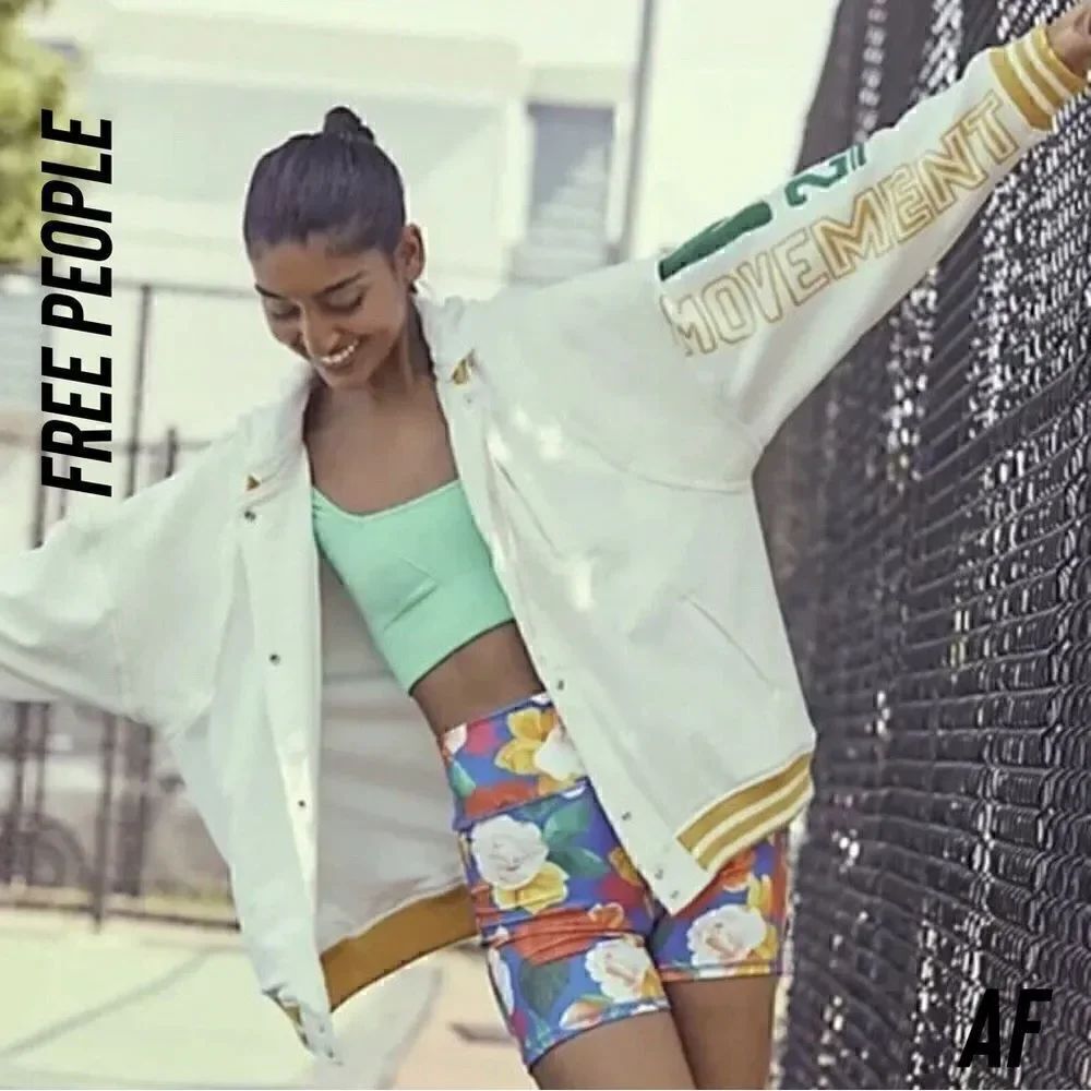 FREE PEOPLE MOVEMENT GRAPHIC POST UP SPORTS HOODIE JACKET NEW SMALL NEW WHITE